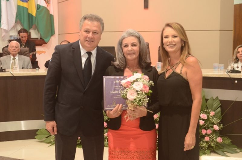  Produtora Matilde Schneider foi uma das homenageadas com Diploma Mulher Cidadã