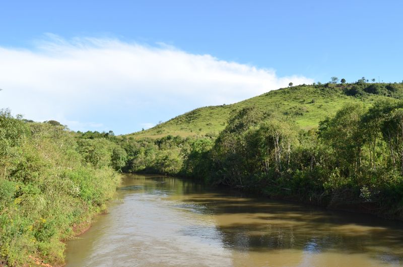 Produtor precisa requerer outorga para uso da água