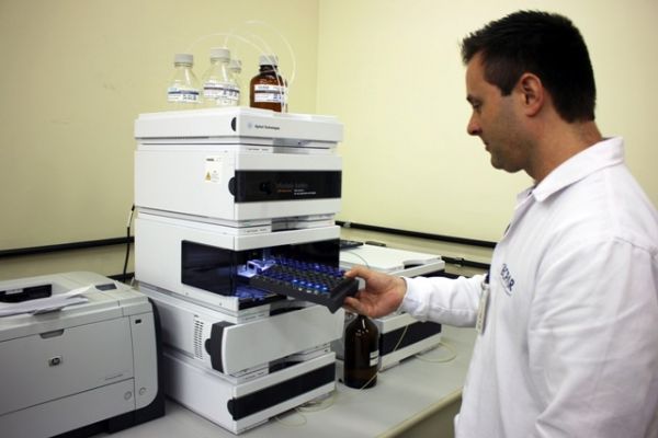 Tecpar divulga novas tecnologias para o agronegócio na Expoingá