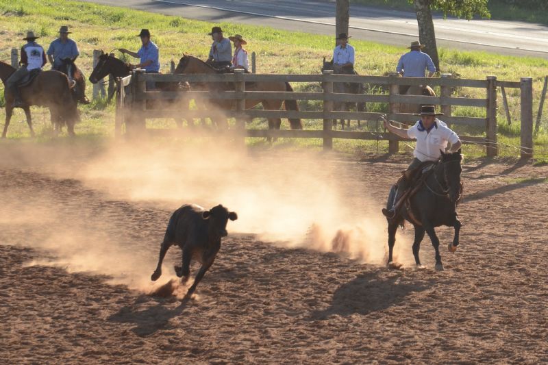 2ª Festa Campeira reforça laços de amizade campeira