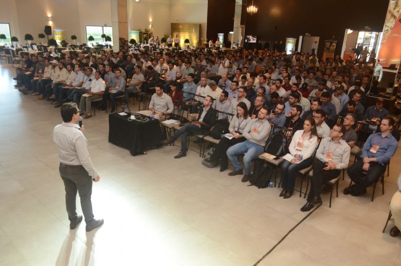 Em Seminário, Biotrigo divulga tecnologias e lança cultivares