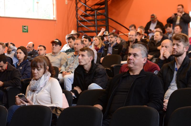 Encontro divulgou resultados de pesquisas em culturas de soja e feijão