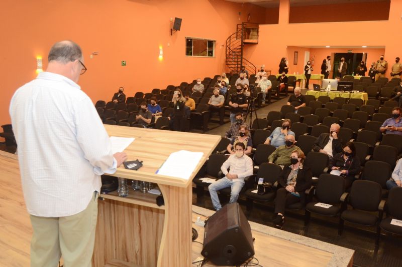 Candidatos a prefeito de Guarapuava apresentaram propostas em evento organizado pelo Sindicato Rural e ACIG