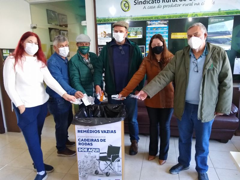 Sindicato Rural coleta cartelas vazias de remédios