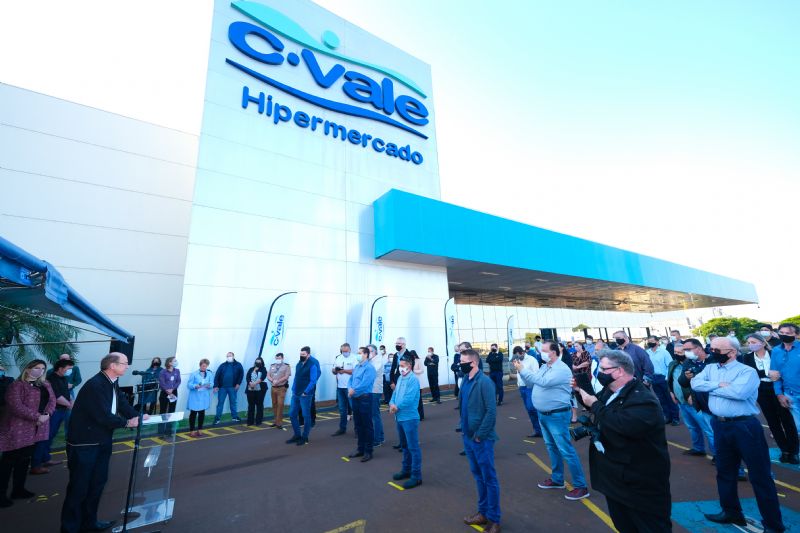 C.Vale sedia lançamento de programa de empregos