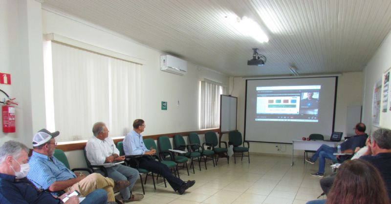 Produtores rurais comercializam produção por meio de plataforma digital em formato de condomínio