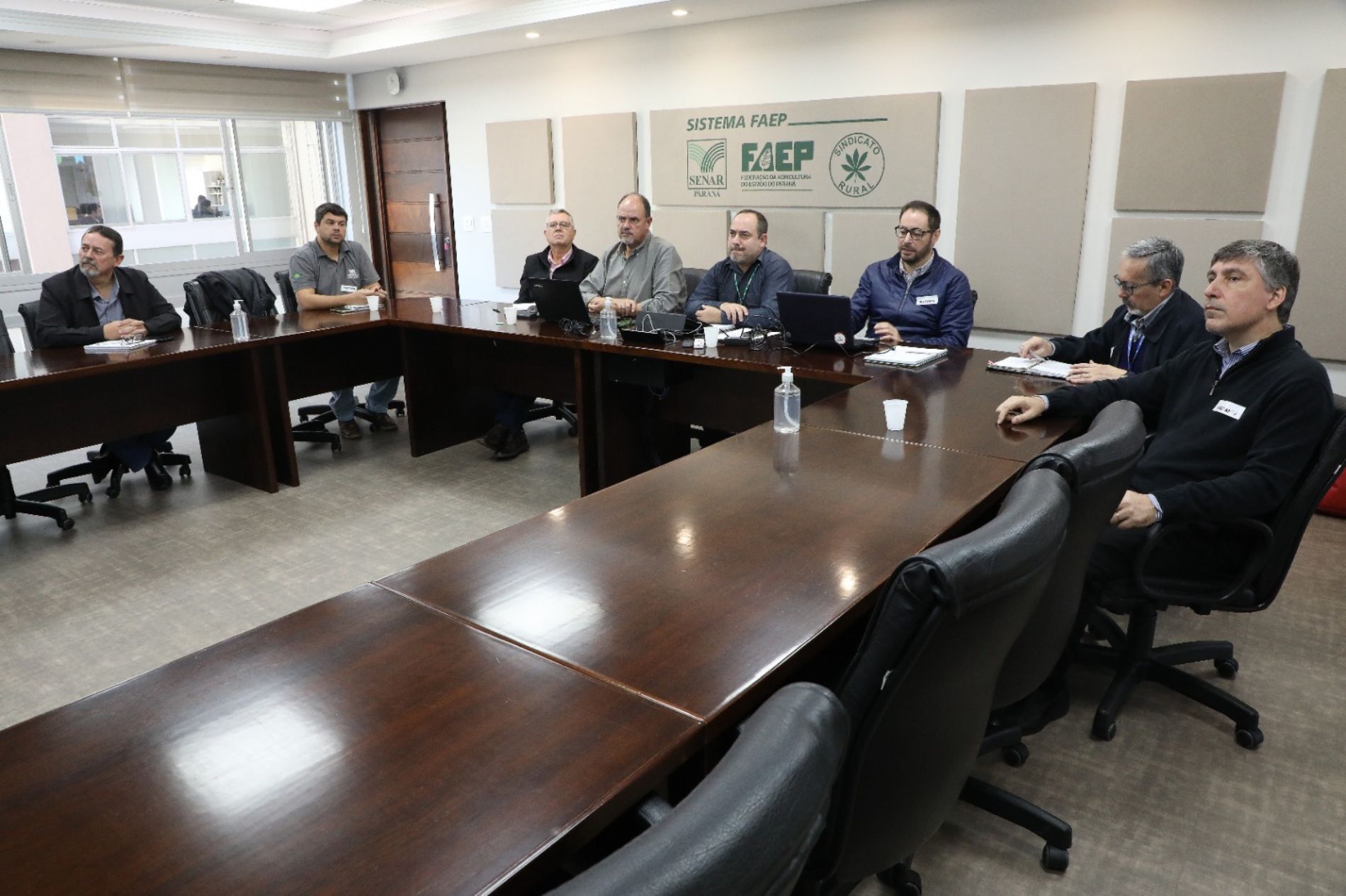 Presidente do Sindicato Rural de Guarapuava participa de reunião do Programa Pecuária Moderna