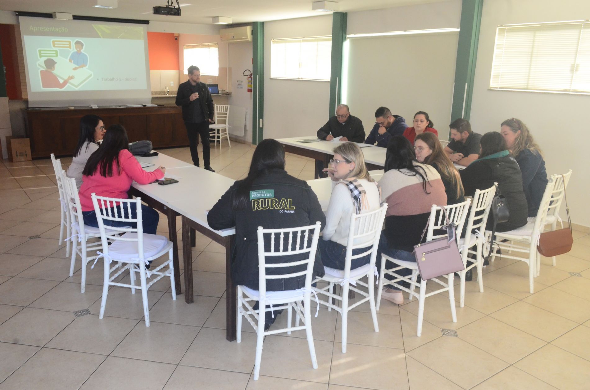 Sindicato Rural de Guarapuava sedia treinamento do Sistema FAEP/SENAR-PR sobre contratos do setor rural