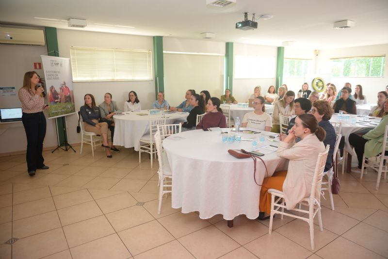 Curso destaca a importância da mulher para as empresas familiares rurais
