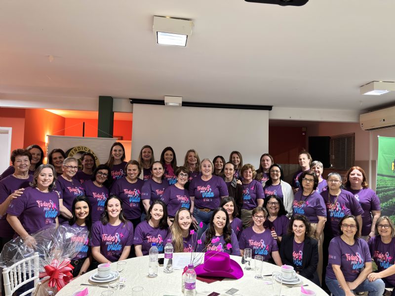Comissão de mulheres do Sindicato Rural de Guarapuava realiza encontro alusivo ao Outubro Rosa