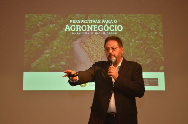 Daoud defende que Brasil tenha projeto para o agro