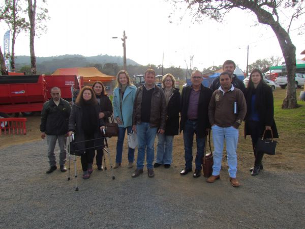 Produtores de Guarapuava e regi&atilde;o participam de Congresso de Erva-Mate