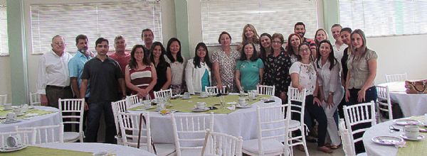  Sindicato Rural de Guarapuava e Sociedade Paranaense de Medicina Veterin&aacute;ria prestam homenagem a veterin&aacute;rios