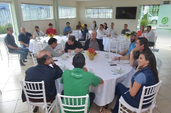 Sindicato Rural de Guarapuava e AEAGRO comemoram Dia do Agrônomo
