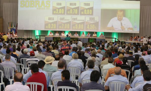 Coamo tem receita global de R$ 11,07 bi e distribui R$ 318 mi em sobras aos seus mais de 28 mil associados  