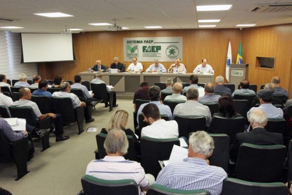 Assembleia empossa nova diretoria da FAEP para o tri&ecirc;nio 2018/21